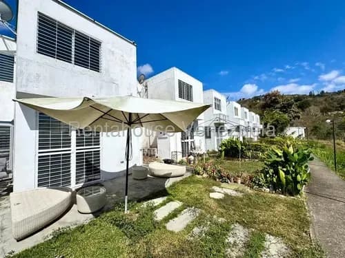 (cliente Directo) Venta 26-15985 Townhouse De 83 M2 Ubicado En Urbanización Cerrada, Ideal Para Quienes Buscan Comodidad Y Privacidad.