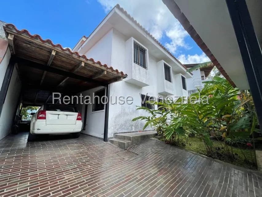 Casa (Multipes Niveles) en Venta en Los Naranjos del Cafetal, Distrito Metropolitano