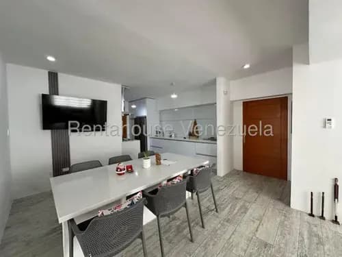Apartamento En Venta De 170mts Urb Elbosque Resd Fendi Maracay (planta Electrica Total) 26-10598 Avel