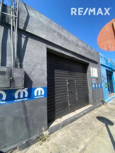 Local Comercial de 101 mts en Alquiler Calle 42 entre Carreras 18 y 19 Zona Centro -Barquisimeto