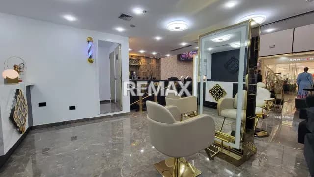 Fondo de Comercio en Venta en CC Sambil La Candelaria - 165 m2 a Doble Altura Listo para Facturar