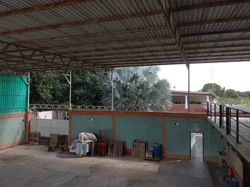 Roxanac Vende Terreno Con Galpón Y Casa En El Sector Tocó Guacara