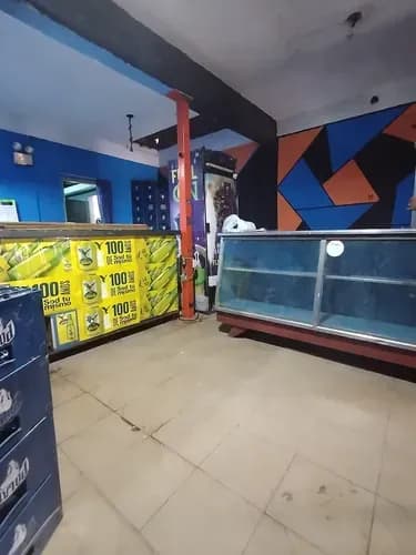 Tree007 Se Vende Fondo De Comercio Con Inmueble Propio, Ubicado Estratégicamente En La Av. Principal De Los Guayos, Lista Para Inicia A Producir Licencia Y Documentos Al Día $60.000
