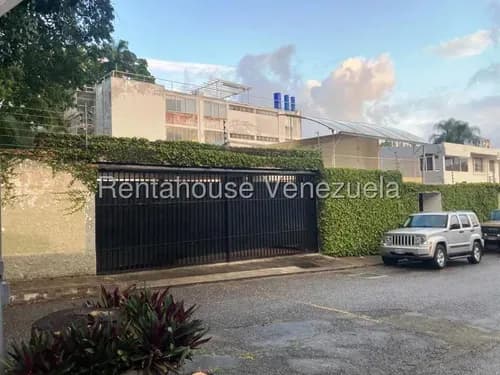 Amplia Casa Lista Para Habitar El Hogar De Tus Sueños. Conjunto Residencial Privado. Agua Y Vigilancia. Mdcr. 26-492