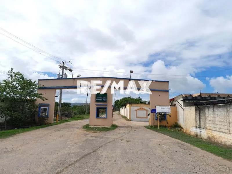 EN VENTA TERRENO DE 2.870.65 MTS2 UBICADO EN GRANJA EL TUQUE