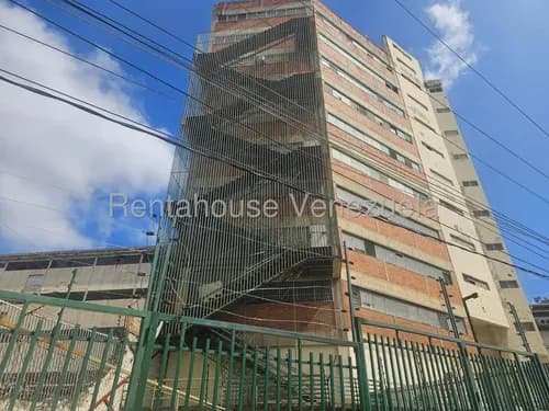 Ajr Galpon - Deposito En Alquiler En La Yaguara! 26-19958