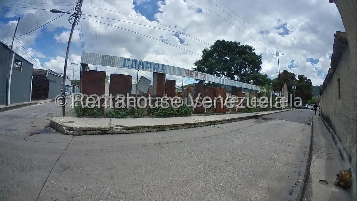 Terreno (Comercial) en Venta en Avenida Bolivar Norte, Carabobo