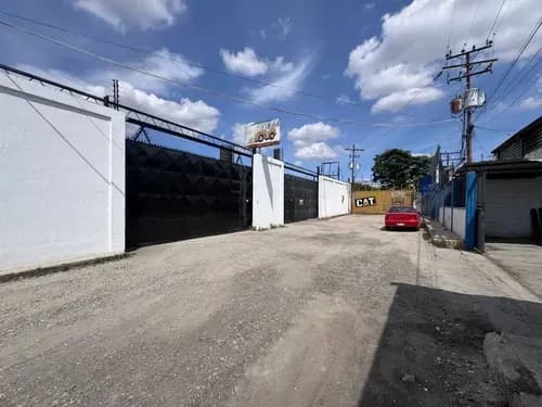 Galpón Industrial Uso Comercial Carretera Los Guayos