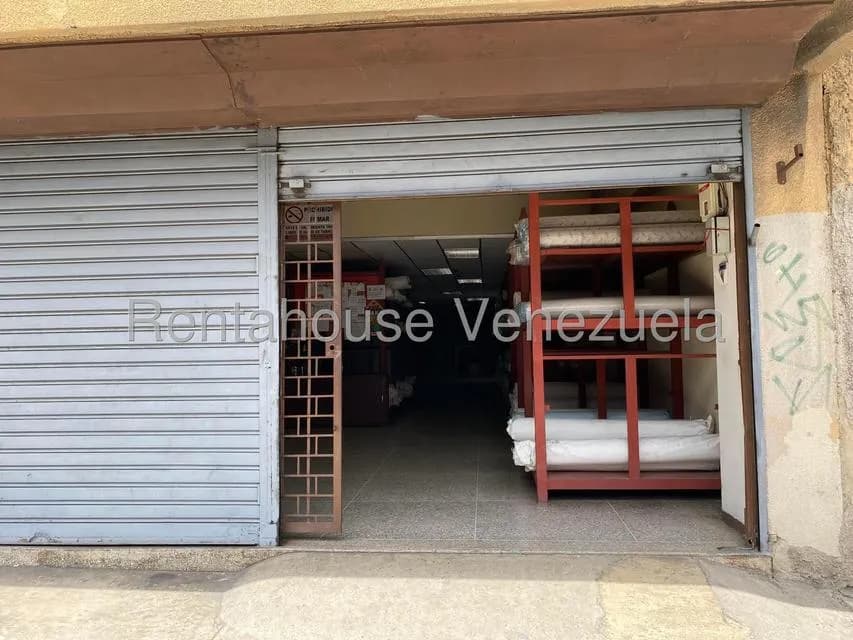 Comercial (Industrial) en Venta en Catia, Distrito Metropolitano