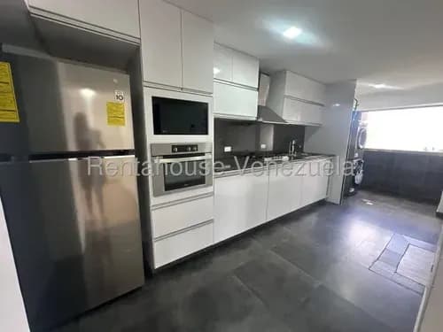 Apartamento En Alquiler Los Naranjos Del Cafetal #26-19044