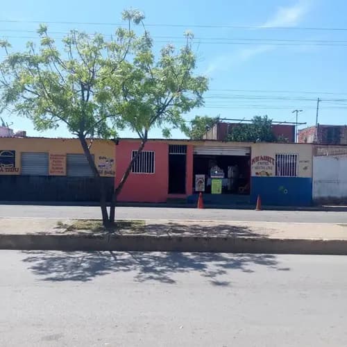 Casa Y Local Comercial Boyaca Iii