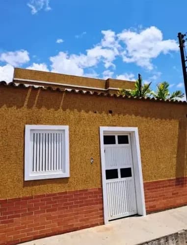 Casa Comercial Con Excelente Ubicacion En Lecheria