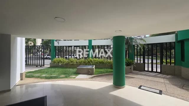 Venta de Apartamento Res. Araks Los Mangos