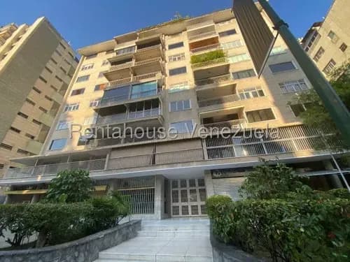 Apto Los Palos Grandes 83m2: Remodelado, Amoblado Y Con Pozo. Electrodomésticos Nuevos, Tuberías Termofusión Y Pisos Spc. Ubicación Premium, Edificio Impecable. La Inversión Más Inteligente En Chacao.
