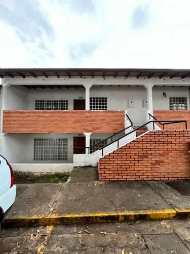Alquiler. Townhouse. Conjunto Residencial Las Garzas.