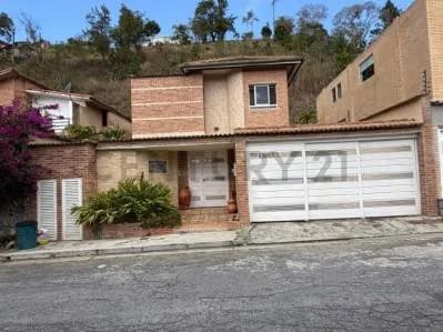Casa En Venta Alto Hatillo Urb. La Cima