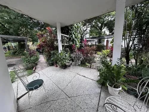 Casa En Venta En Urbanización Las Acacias Uso Residencial Comercial