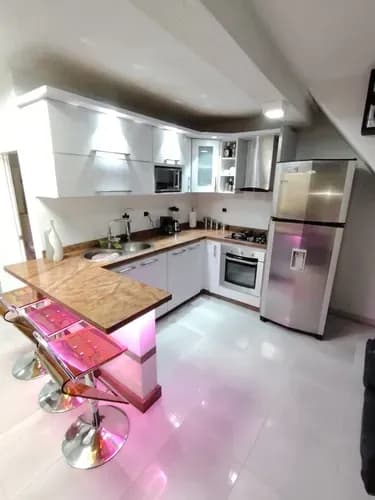 En Venta Casa En La Cumanagoto, Barcelona