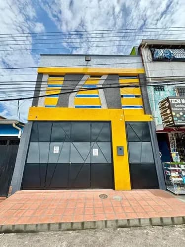 Xv, En Venta Edificio Comercial A Estrenar A Pie De Calle Ubicación: Carrera 5, La Concordia, San Cristóbal Estado Táchira.