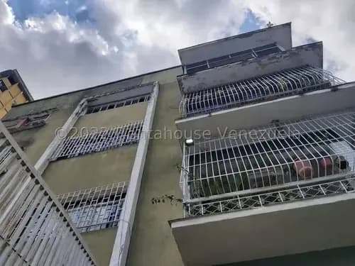 Agp Edificio En Venta En La Florida 22-19373 Ys