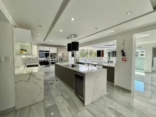 Exclusivo Apartamento Ph En Venta, Urb. Colinas De Bello Monte