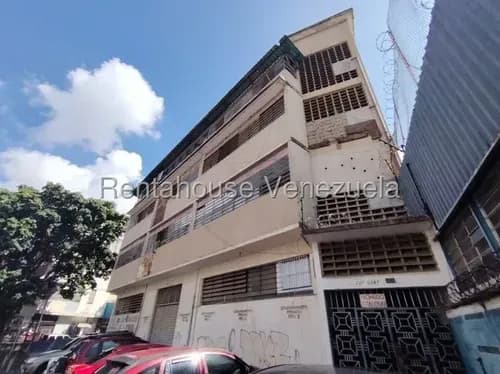 Edificio Comercial Venta En El Llanito 26-15031 Cs
