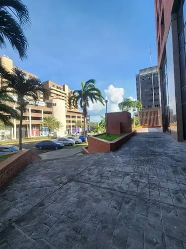 Atlantis Brsca Ofrece En Alquiler Oficina En Alta Vista