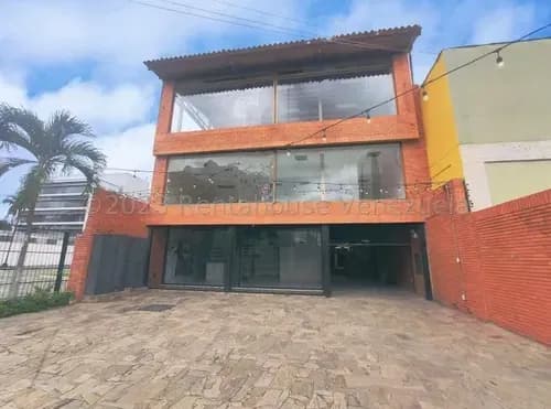 Milagros Inmuebles Edificio Venta Barquisimeto Lara Zona Este Economica Residencial Economico Comercial Código Inmobiliaria Rent-a-house 23-26464