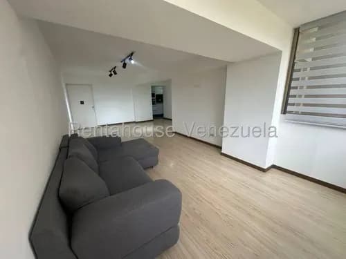 Hermoso Apartamento En Alquiler En Los Naranjos De Cafetal Mls #26-19044