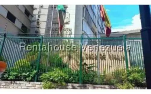 #25-10320 Excepcional Local Comercial En La Candelaria