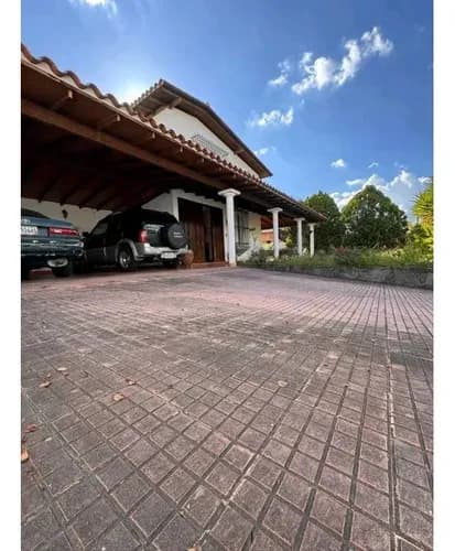 Vendo Casa Duplex 250m2 Zona D-1 Macaracuay 1733