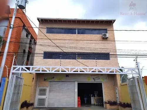 Edificio Comercial En Centro De Cabudare: Local, Oficinas Y Apartamento Con Fundaciones Para 5 Pisos @eloisabermudez.rah