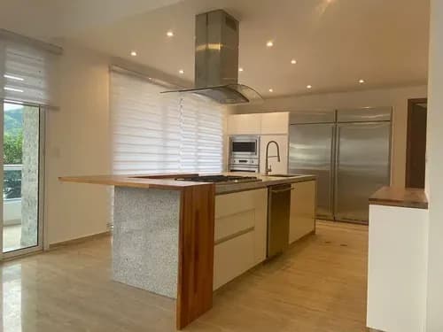 * Josefina Toledo Alquila Apartamento En Terrazas Del Country, Valencia, 360m2, Pozo Y Planta 100%, Tres Cordones De Seguridad, 320747