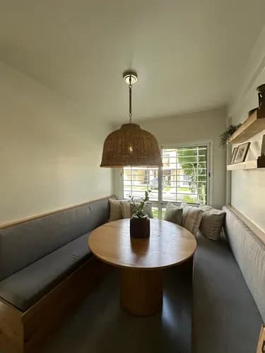 Townhouse De Lujo Cumbres De La Esmeralda Espectacular Propiedad De 215 M2 Con Acabados De Primera Distribución: 3 Hab. (con Baño Privado) + 12 Baño De Visitas 2 Estacionamiento. An