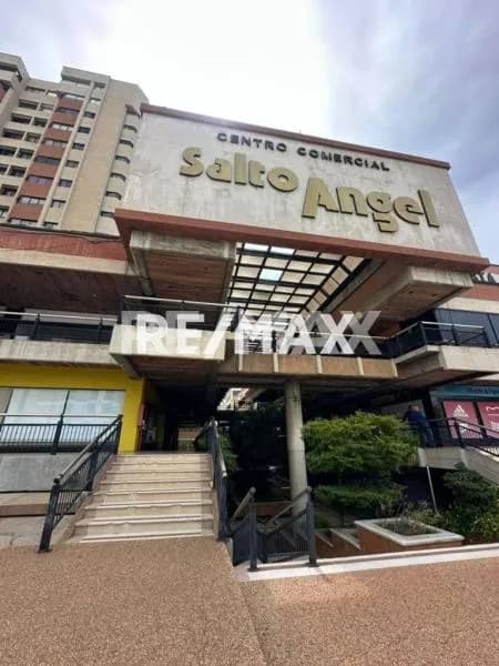 Local en Alquiler Centro Comercial Salto Angel
