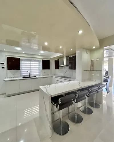 En Venta Moderna Casa En La Urbanizacion Paraiso 2. Pampatar