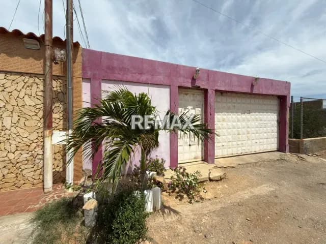 Casa en Venta Puerta Maraven Urbanizacion España