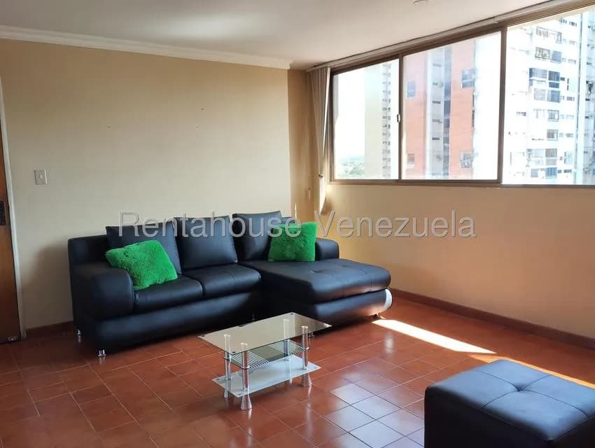 Apartamento (1 Nivel) en Alquiler en Santa Elena, Lara
