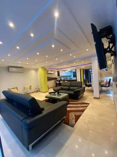 En Venta Hermoso Townhouse En Tazajal. Res. Altos De Monte Alegre, Naguanagua 12-15