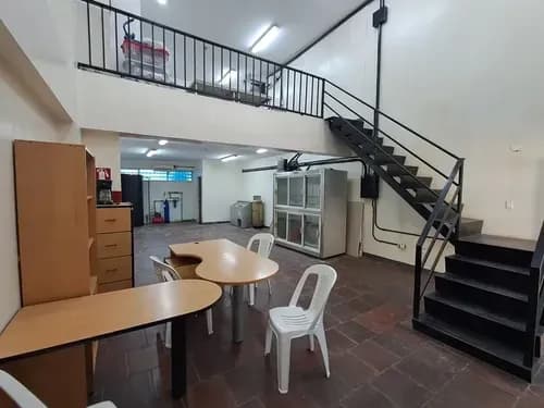 Marina Vende Local En Res. Edue Con Equipos De Panificadora En Los Colorados, Valencia. Ell-069 (sólo Clientes)