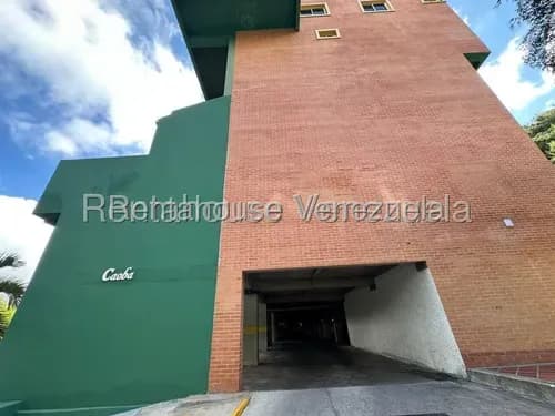 Ajr Apartamento En Alquiler En Los Campitos! 26-5773