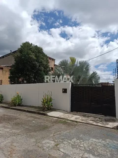 Casa en Alquiler El Limon