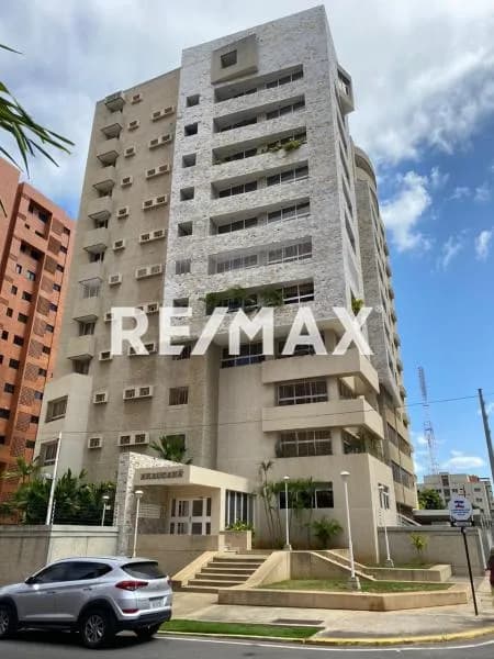 ALQUILA APARTAMENTO EDIF. ARAUCANA