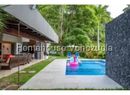 #25-11203 Espectacular Casa En La Lagunita Country Club