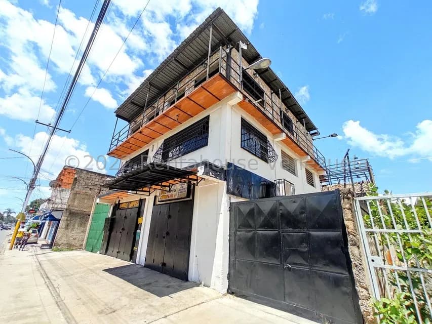 Comercial (Edificio) en Venta en Centro Palo Negro, Aragua