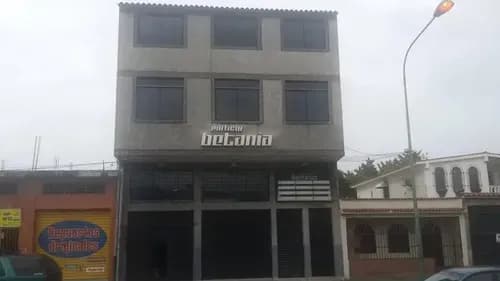 Edificio En Venta En El Centro De Barquisimeto Lara Rc