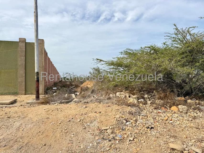 Terreno (Comercial) en Venta en Puerta Maraven, Falcon