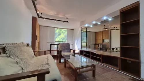 Apartamento En Alquiler En La Alameda De 100 Mt