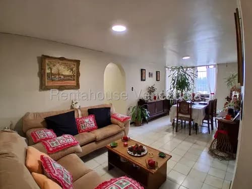 Comodo Apartamento En Venta En Los Samanes Mls #26-21299