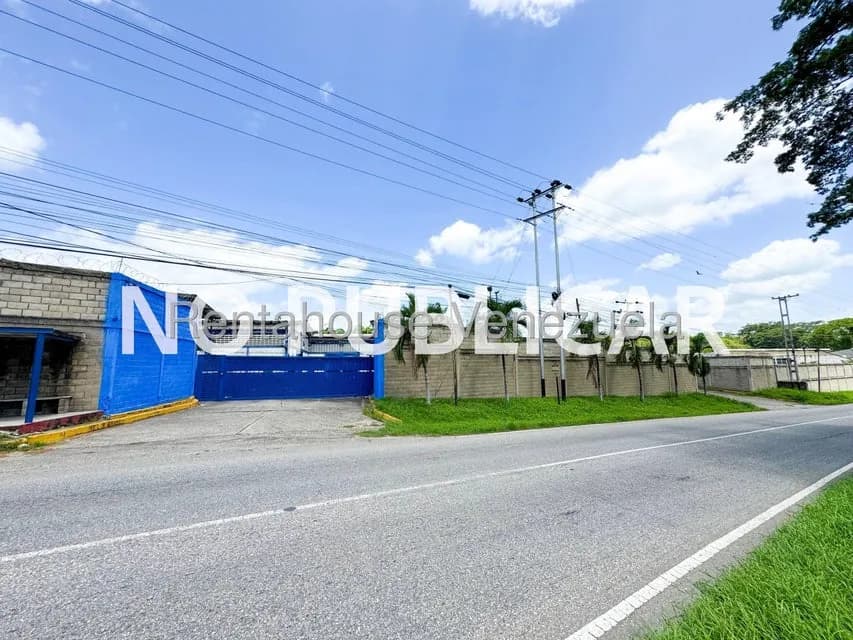 Negocios y Empresas (Ferreteria) en Venta en Industrial del Tuy, Miranda